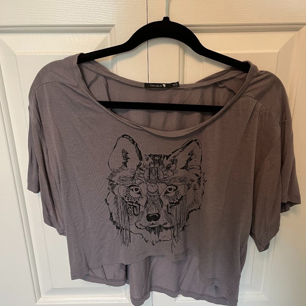 Aritzia Talula Wolf Crop Top